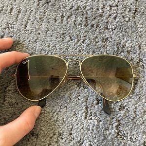 Ray Bans aviator sunglasses